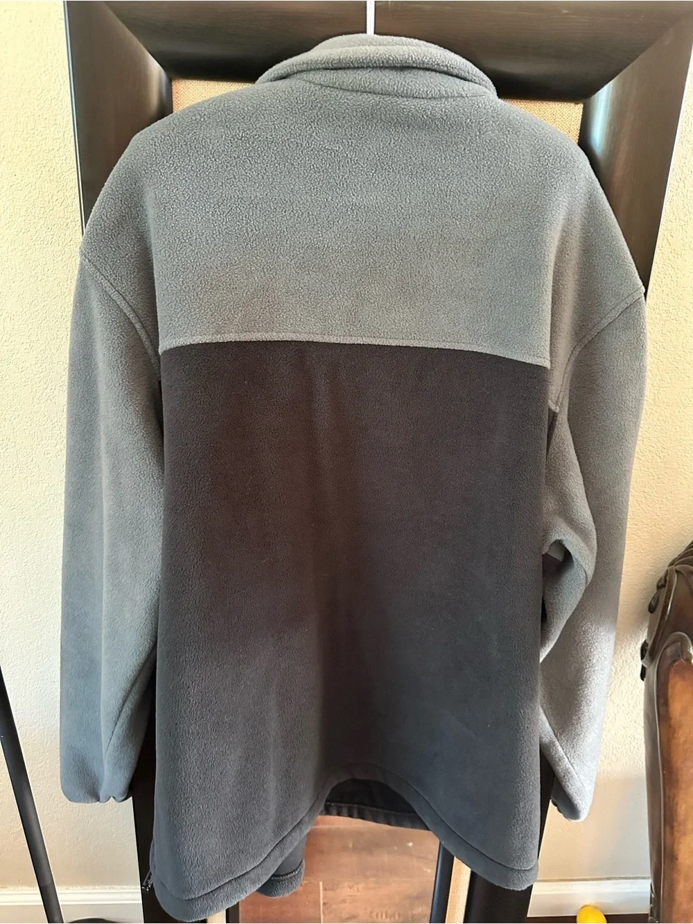 Columbia soft fleece